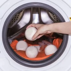 Drogerballen - Droogballen 6 Stuks XL - Herbruikbare Wasdrogerballen - Duurzaam - Energiebesparend 8 Drogerballen - Droogballen 6 Stuks XL - Herbruikbare Wasdrogerballen - Duurzaam - Energiebesparend -Wasbenodigdheden Winkel 1200x1200 1532