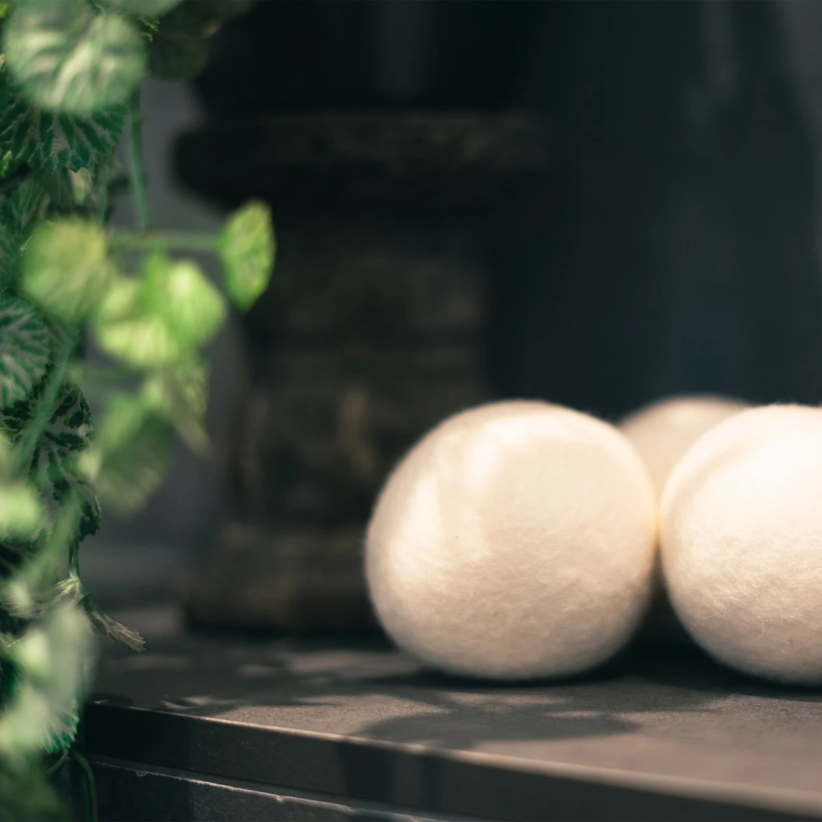 FAVE Drogerballen XL - 6 Stuks - Inclusief Opbergzakje - Wasbol - Wasballen - Doseerbol - Droogballen - Duurzaam 4 FAVE Drogerballen XL - 6 Stuks - Inclusief Opbergzakje - Wasbol - Wasballen - Doseerbol - Droogballen - Duurzaam - Afbeelding 4