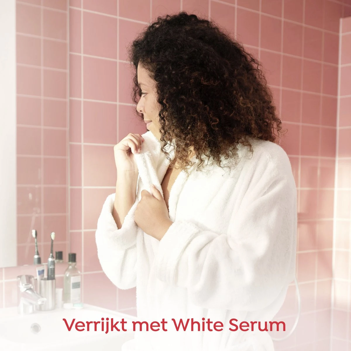 Robijn Perfect Match Stralend Wit En Jasmijn & Sandelhout Wasmiddel En Wasverzachter - 5 Stuks - Voordeelverpakking 2 Robijn Perfect Match Stralend Wit En Jasmijn & Sandelhout Wasmiddel En Wasverzachter - 5 Stuks - Voordeelverpakking - Afbeelding 2